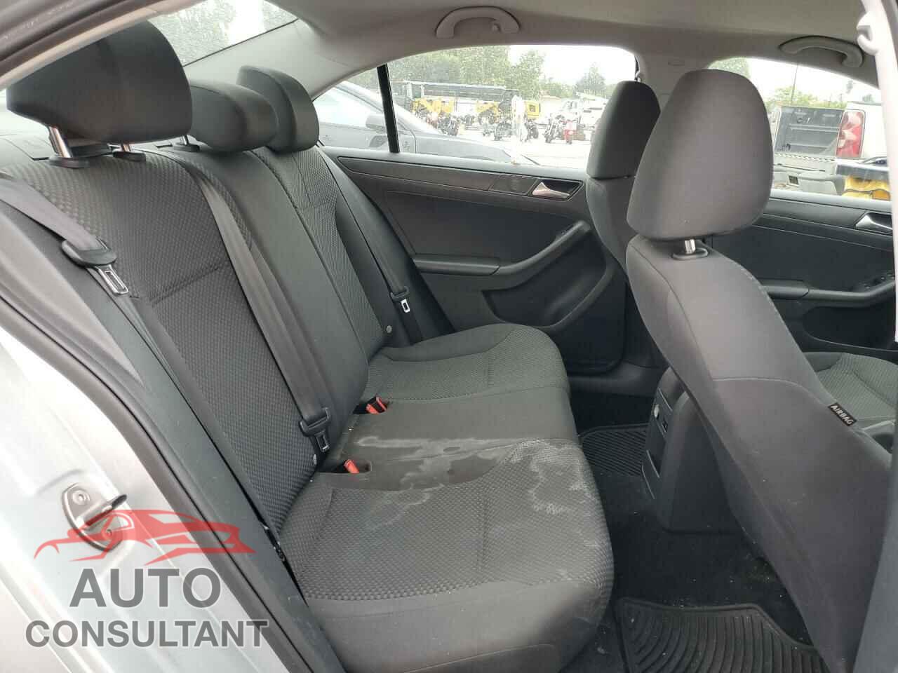 VOLKSWAGEN JETTA 2014 - 3VW2K7AJXEM357366
