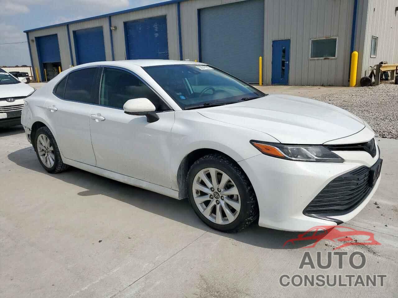 TOYOTA CAMRY 2019 - 4T1B11HK5KU801760
