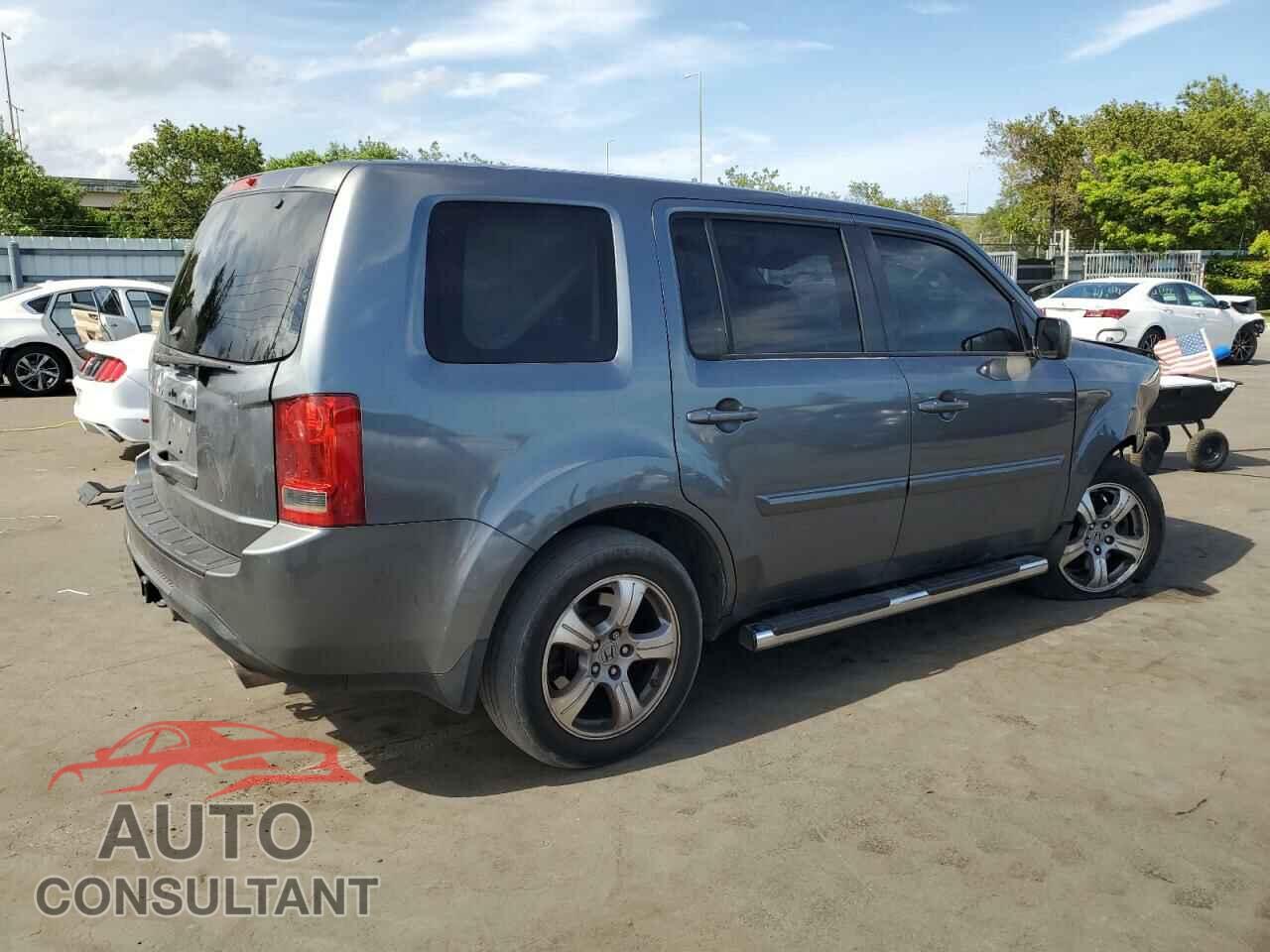 HONDA PILOT 2013 - 5FNYF3H54DB014106