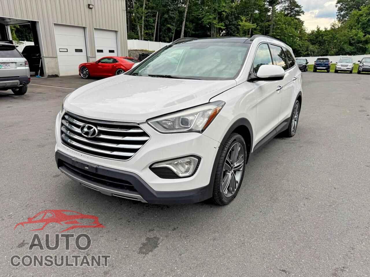 HYUNDAI SANTA FE 2015 - KM8SRDHF1FU129750