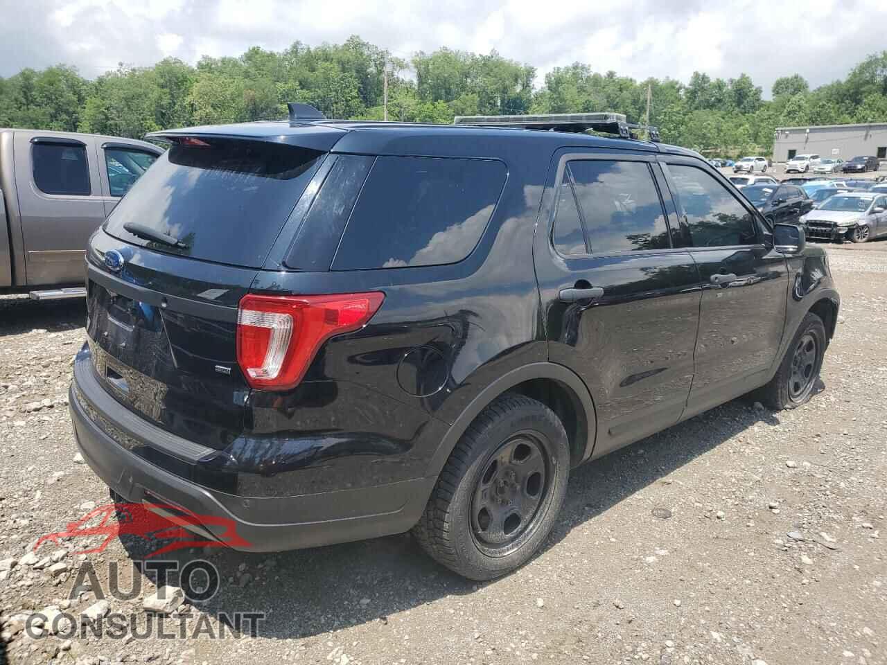 FORD EXPLORER 2018 - 1FM5K8AR7JGA83376