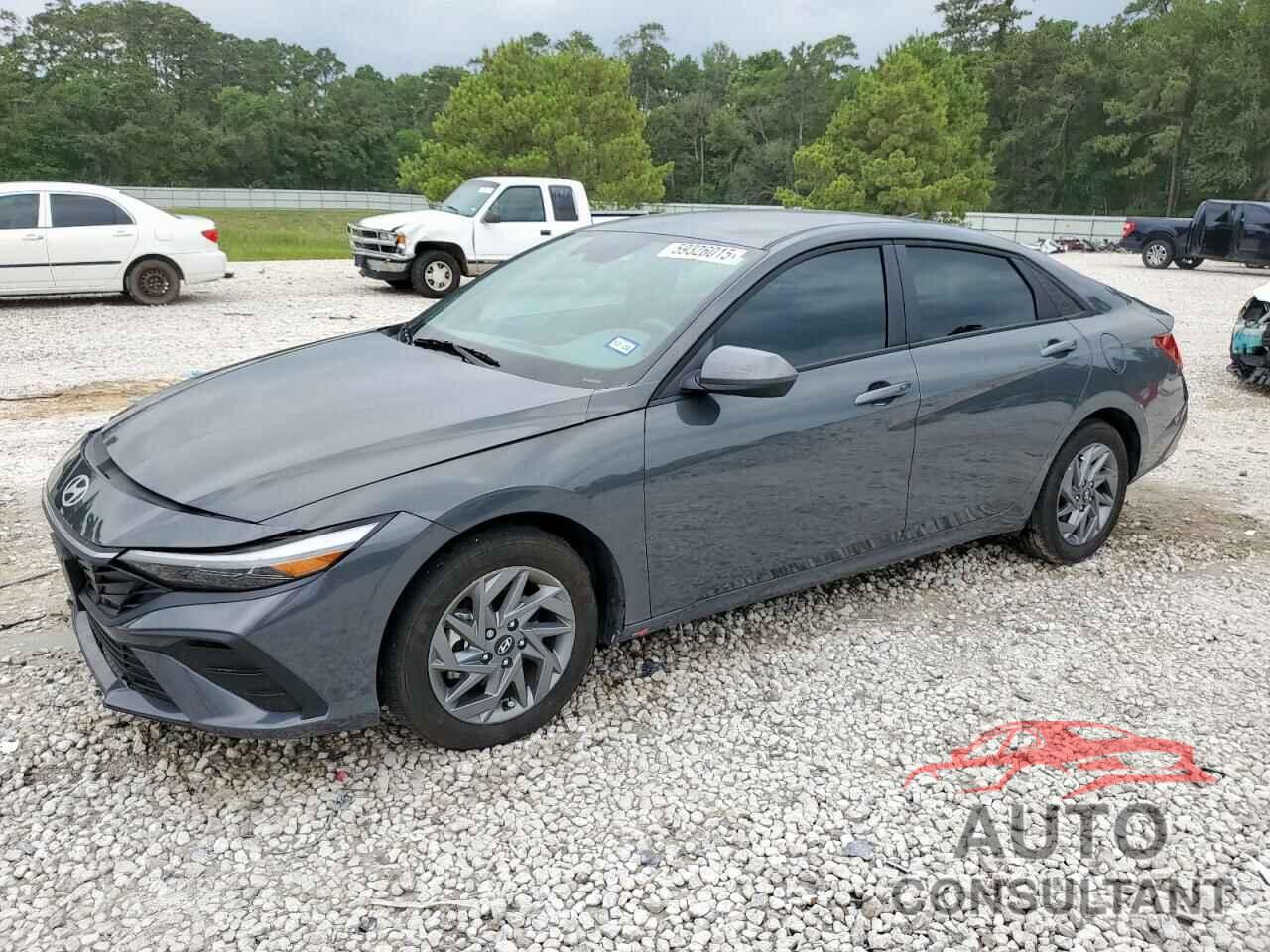 HYUNDAI ELANTRA 2024 - KMHLM4DG4RU846942