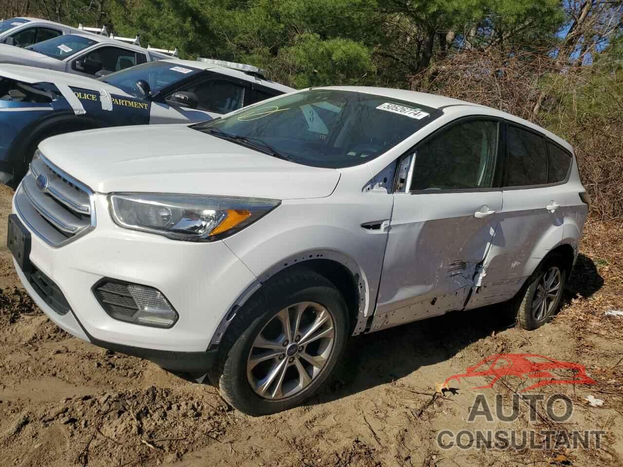 FORD ESCAPE 2017 - 1FMCU9GD3HUA25442