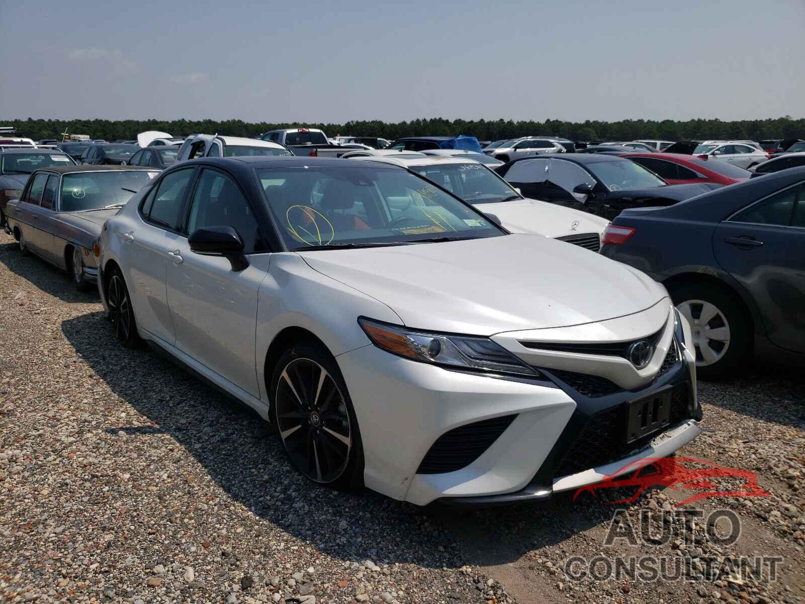 TOYOTA CAMRY 2019 - 4T1B61HK4KU292911