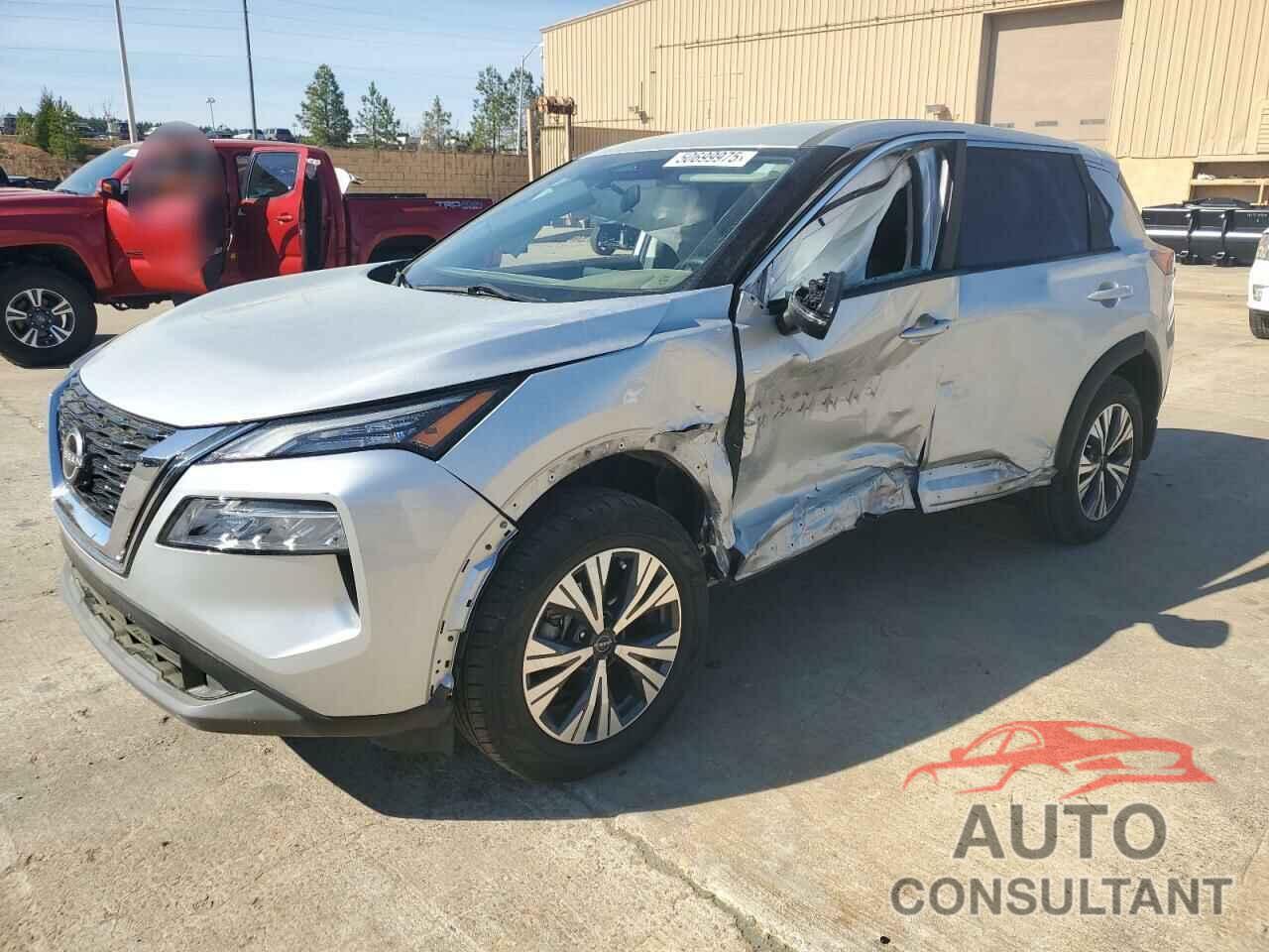 NISSAN ROGUE 2022 - 5N1BT3BA4NC688948