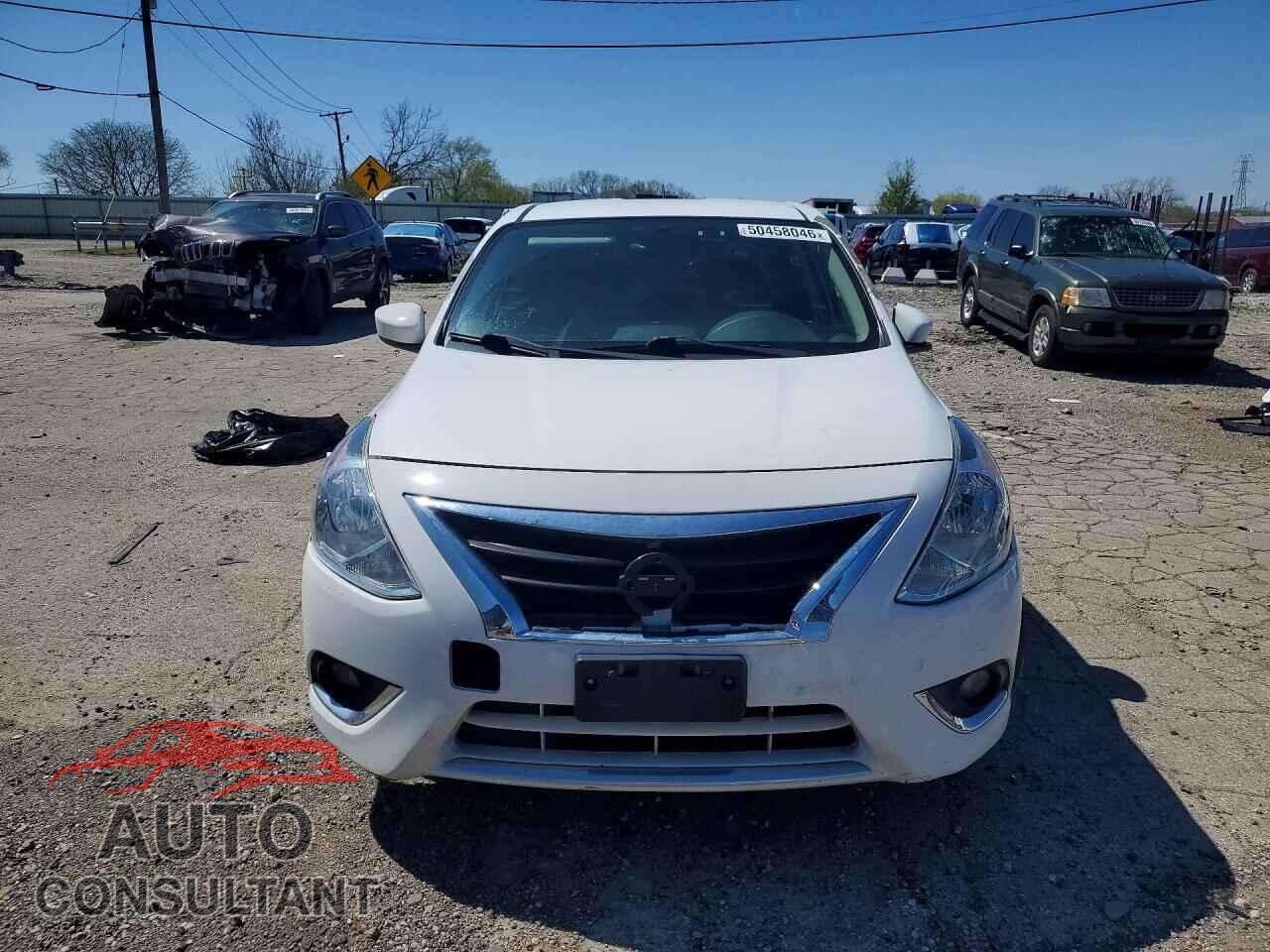 NISSAN VERSA 2017 - 3N1CN7AP3HL852153