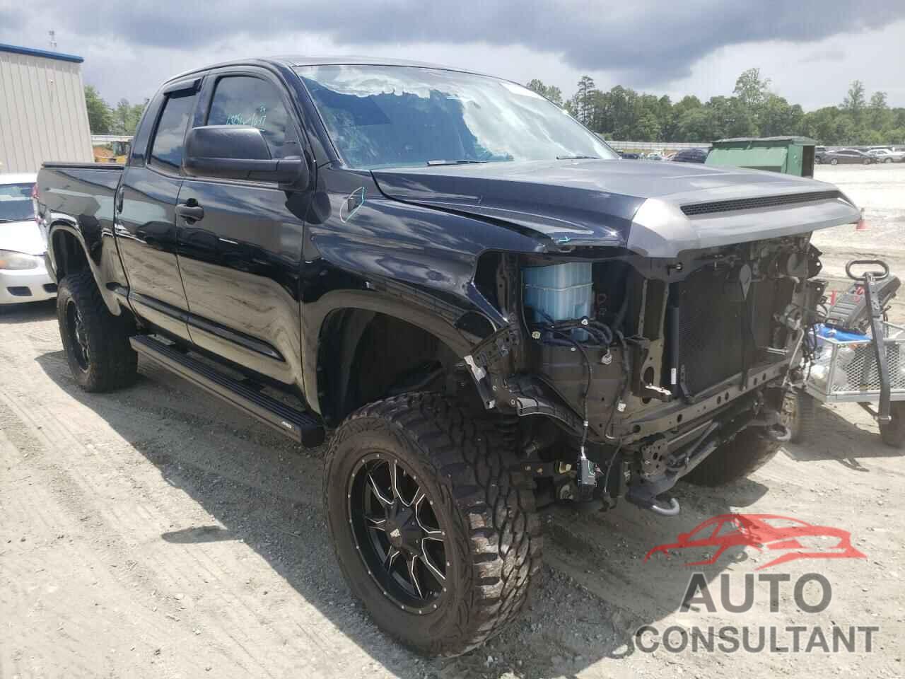 TOYOTA TUNDRA 2019 - 5TFUM5F19KX080654