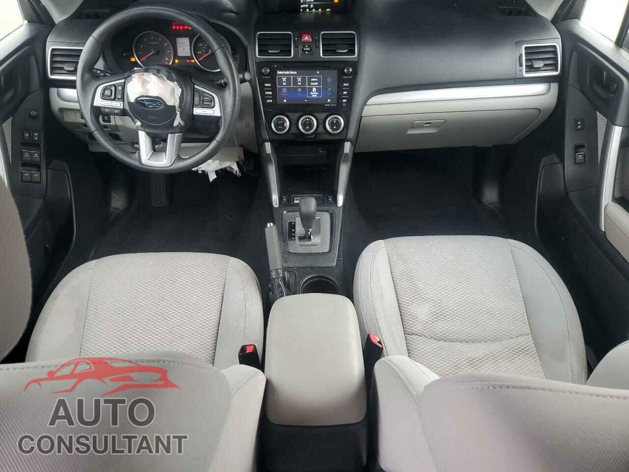 SUBARU FORESTER 2018 - JF2SJAEC7JH516231