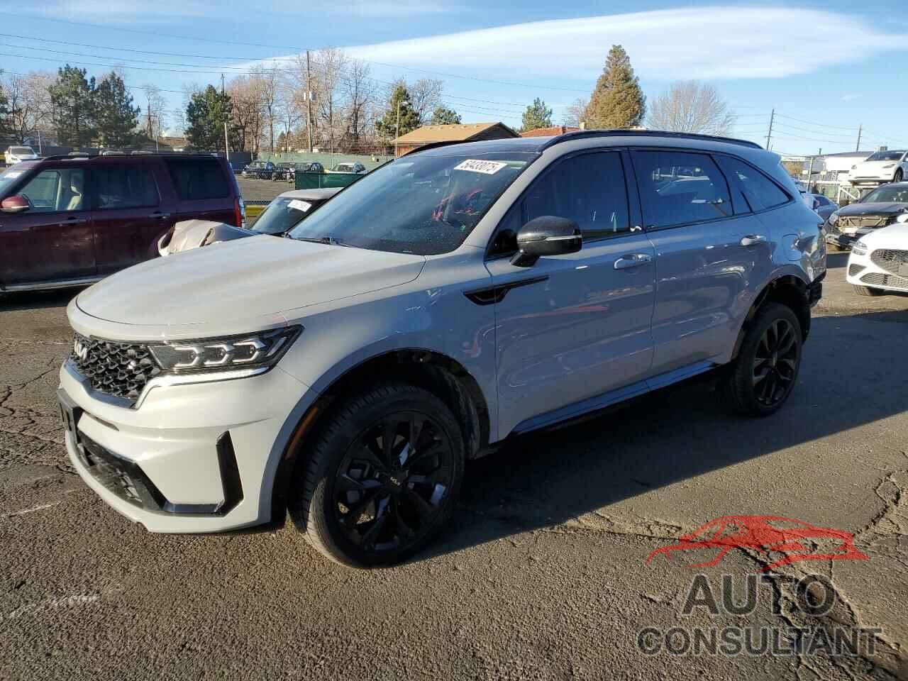 KIA SORENTO 2022 - 5XYRKDLF0NG136154