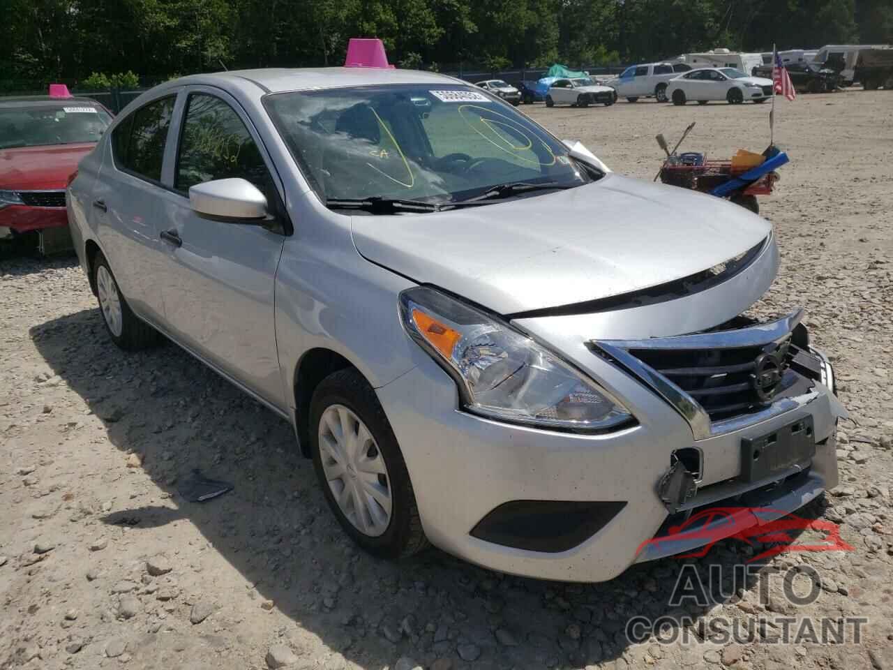 NISSAN VERSA 2019 - 3N1CN7AP0KL821871