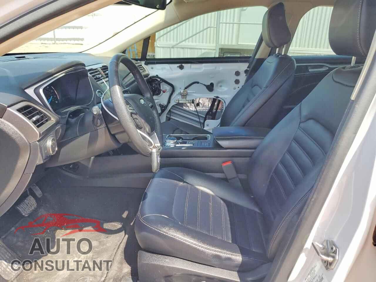 FORD FUSION 2020 - 3FA6P0CD1LR248899