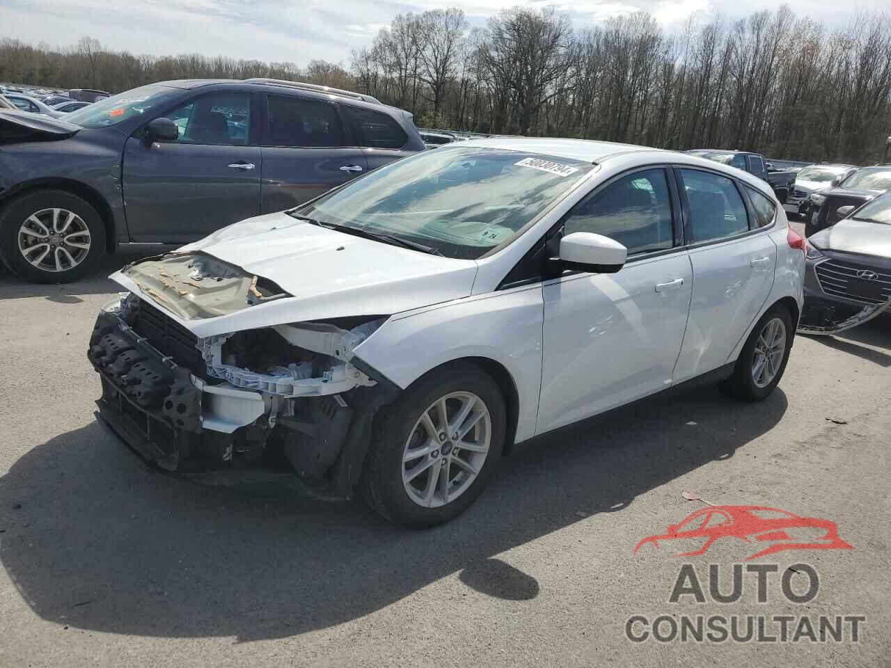 FORD FOCUS 2018 - 1FADP3K25JL272238