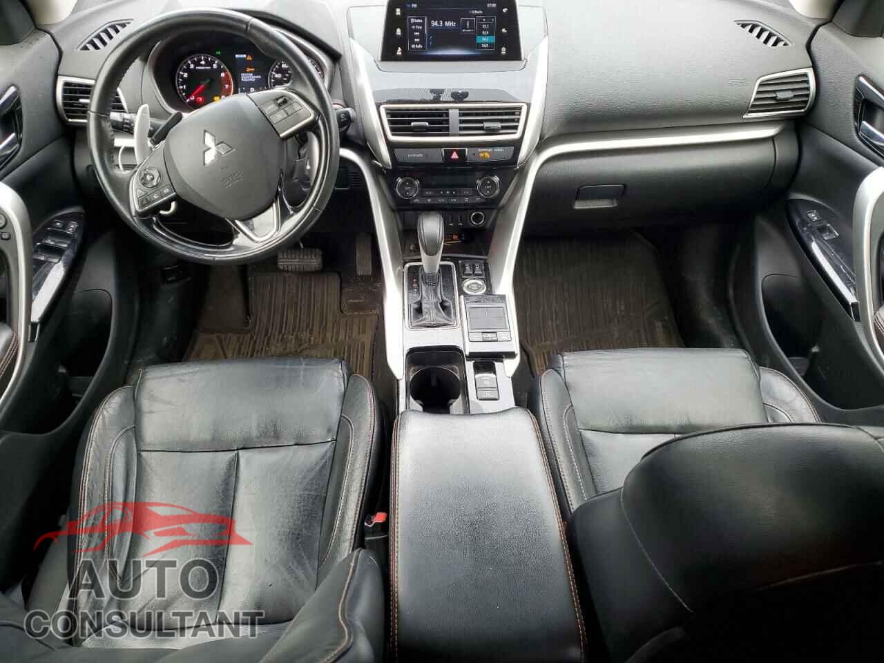 MITSUBISHI ECLIPSE 2018 - JA4AT5AA4JZ043652