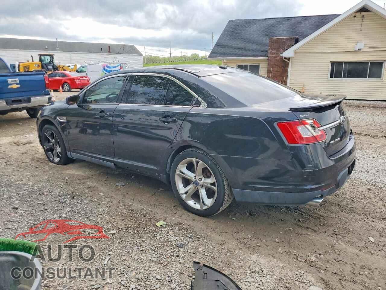 FORD TAURUS 2011 - 1FAHP2KT3BG148936