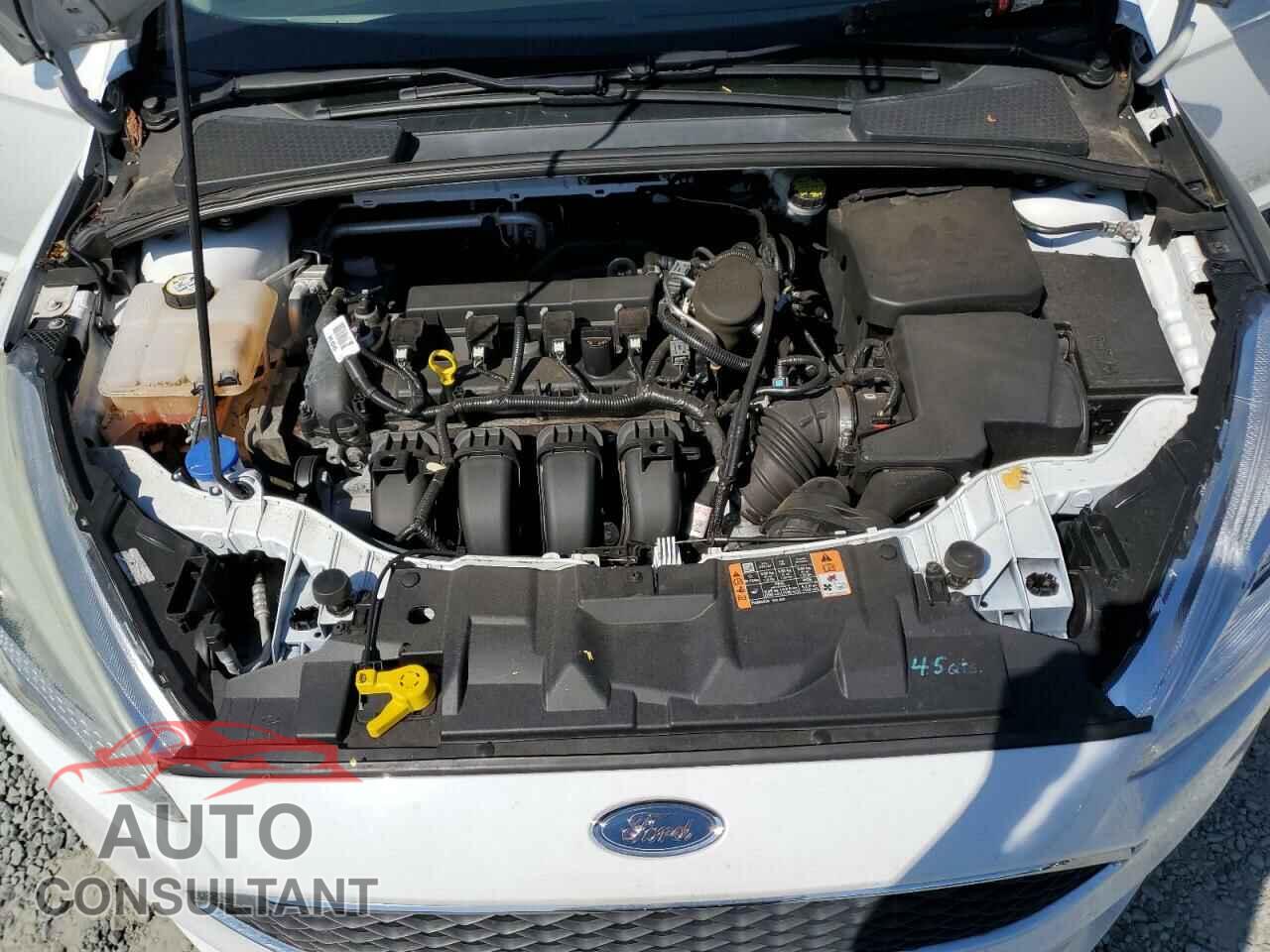 FORD FOCUS 2015 - 1FADP3E27FL350327
