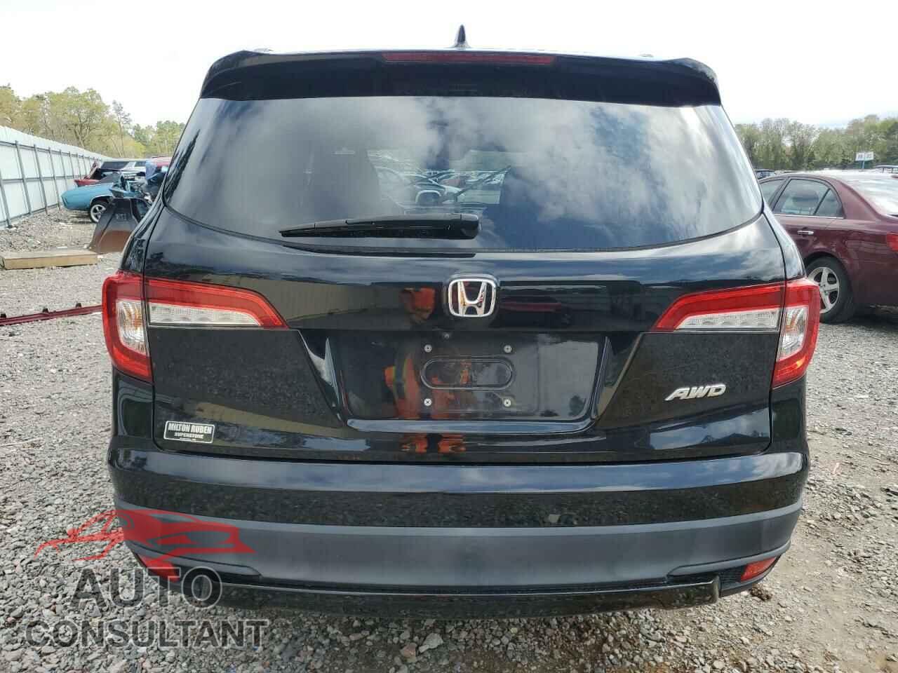 HONDA PILOT 2021 - 5FNYF6H25MB017913