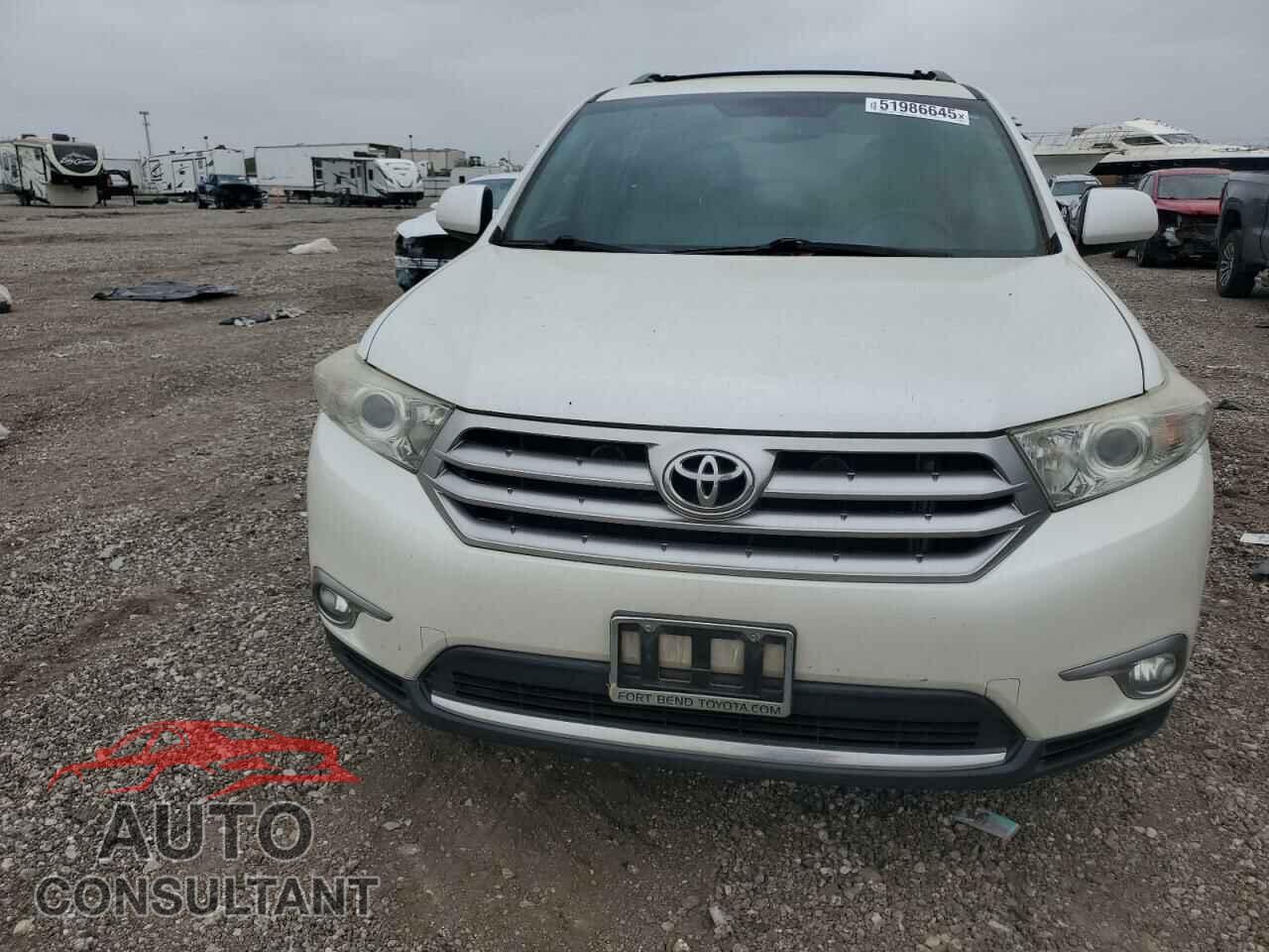 TOYOTA HIGHLANDER 2013 - 5TDZK3EH8DS104370