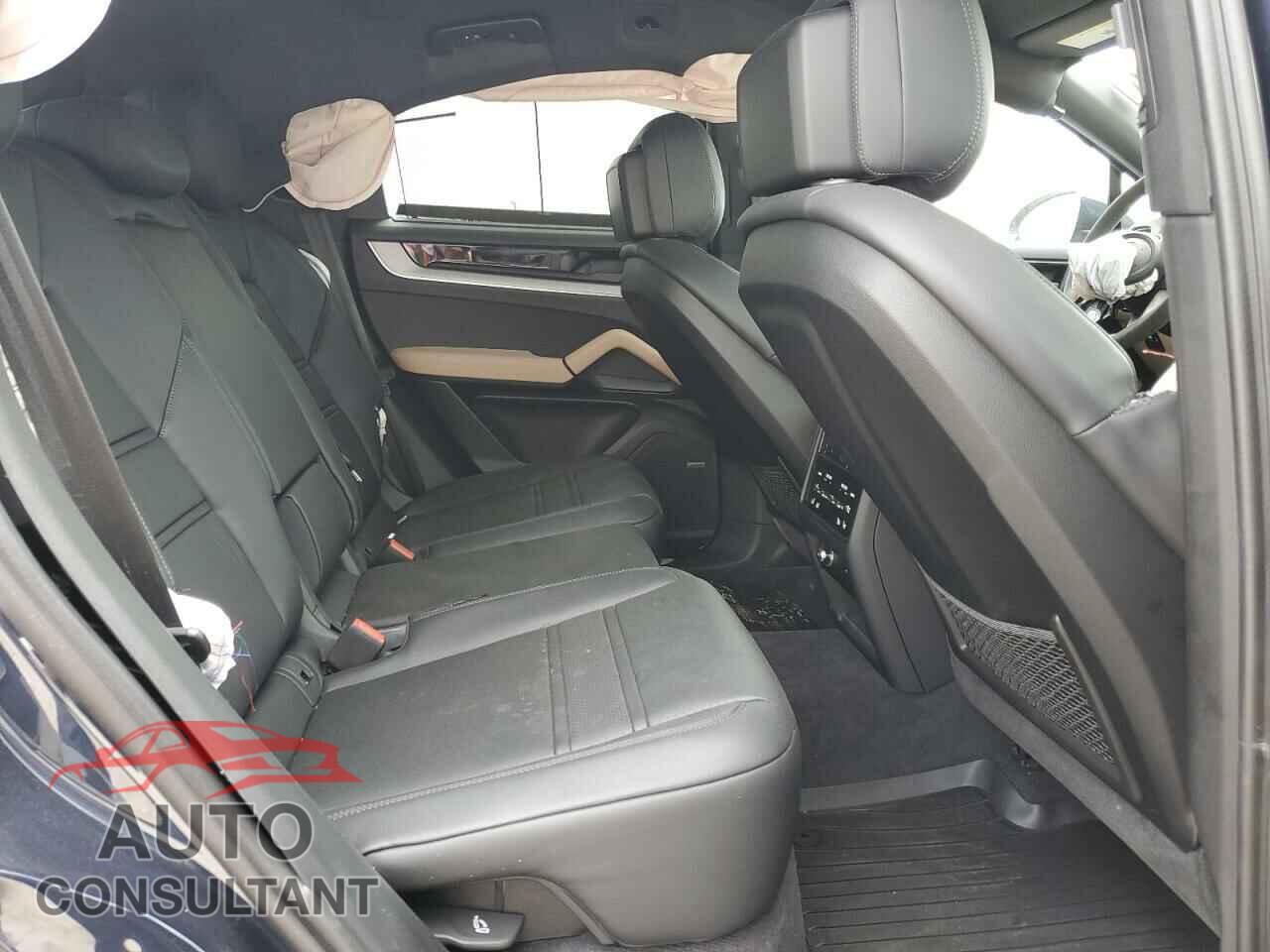 PORSCHE CAYENNE 2024 - WP1BA2AY7RDA50873