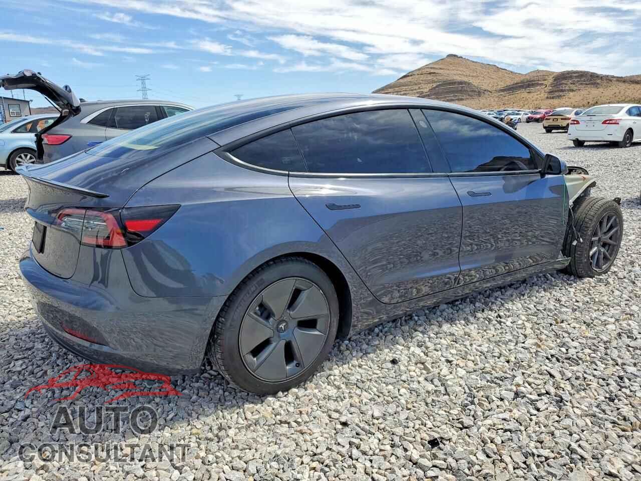 TESLA MODEL 3 2023 - 5YJ3E1EAXPF713411