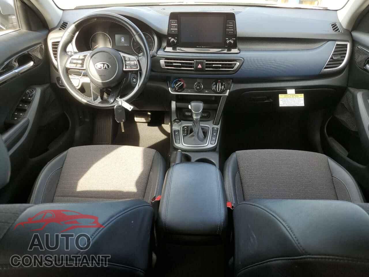 KIA SELTOS 2021 - KNDEUCAA6M7161310