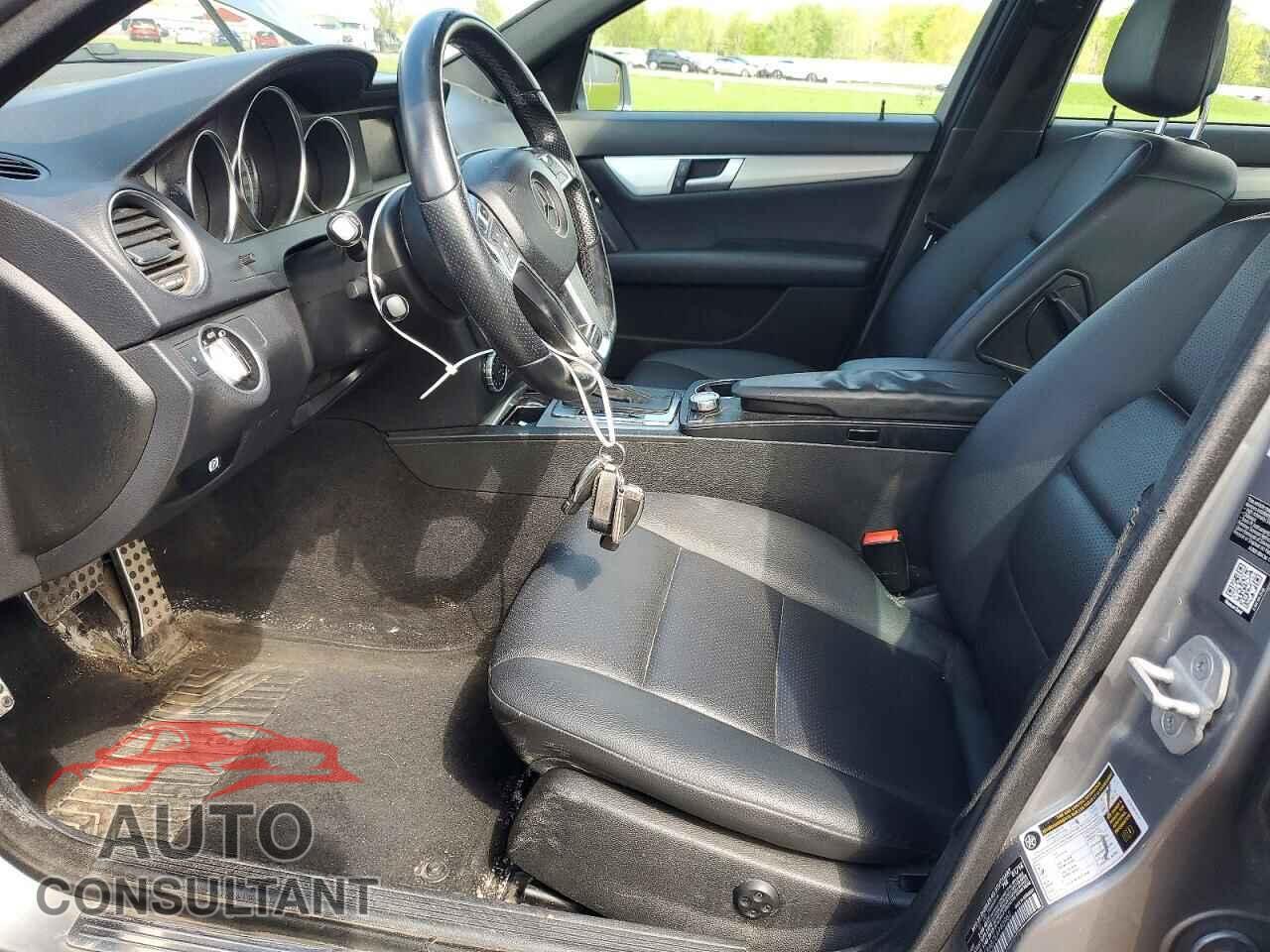 MERCEDES-BENZ C-CLASS 2014 - WDDGF8AB7EA940962