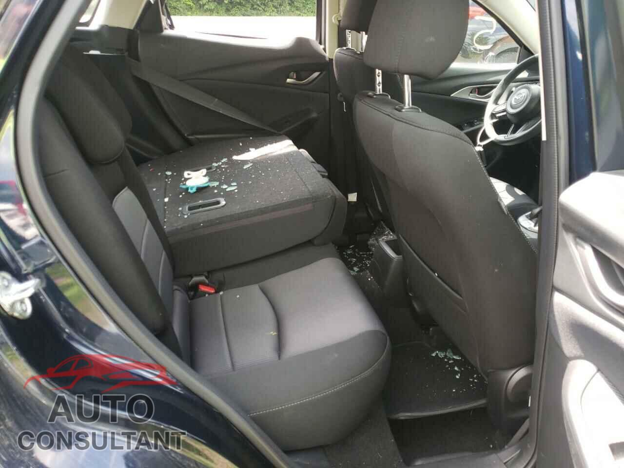 MAZDA CX-3 2018 - JM1DKFB70J1323937