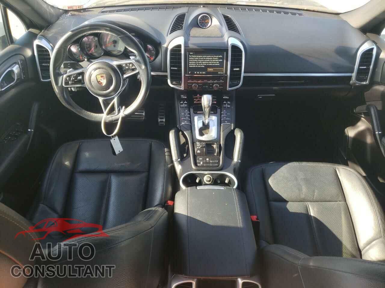 PORSCHE CAYENNE 2016 - WP1AB2A29GLA94283