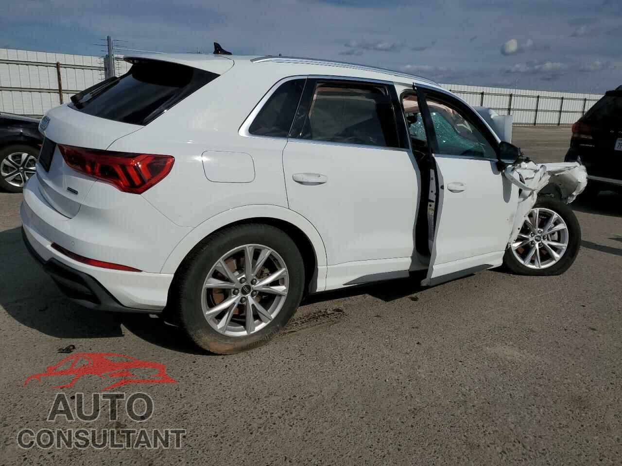 AUDI Q3 2023 - WA1DECF35P1069321