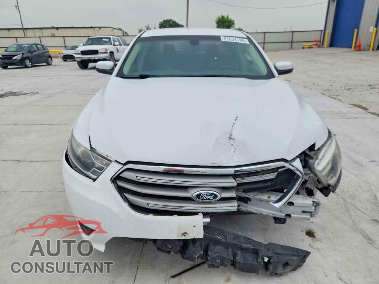 FORD TAURUS 2015 - 1FAHP2E82FG173341