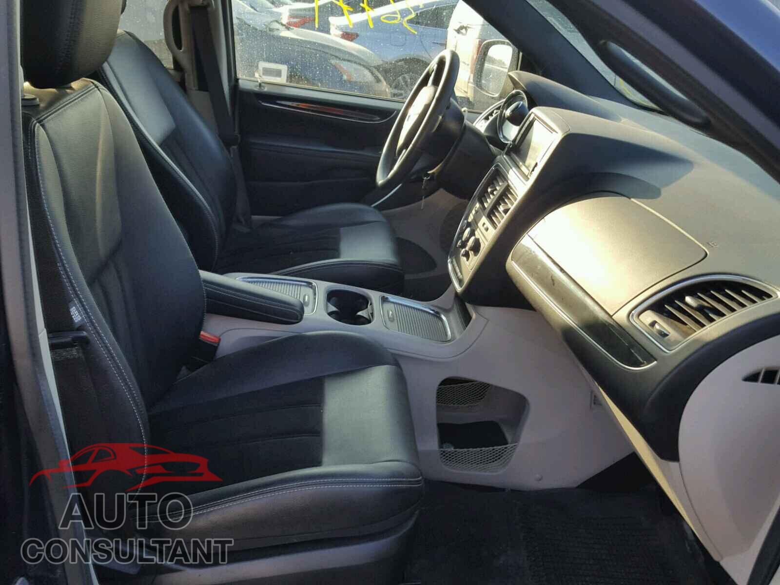 DODGE GRAND CARA 2017 - 2C4RDGCG2HR783465
