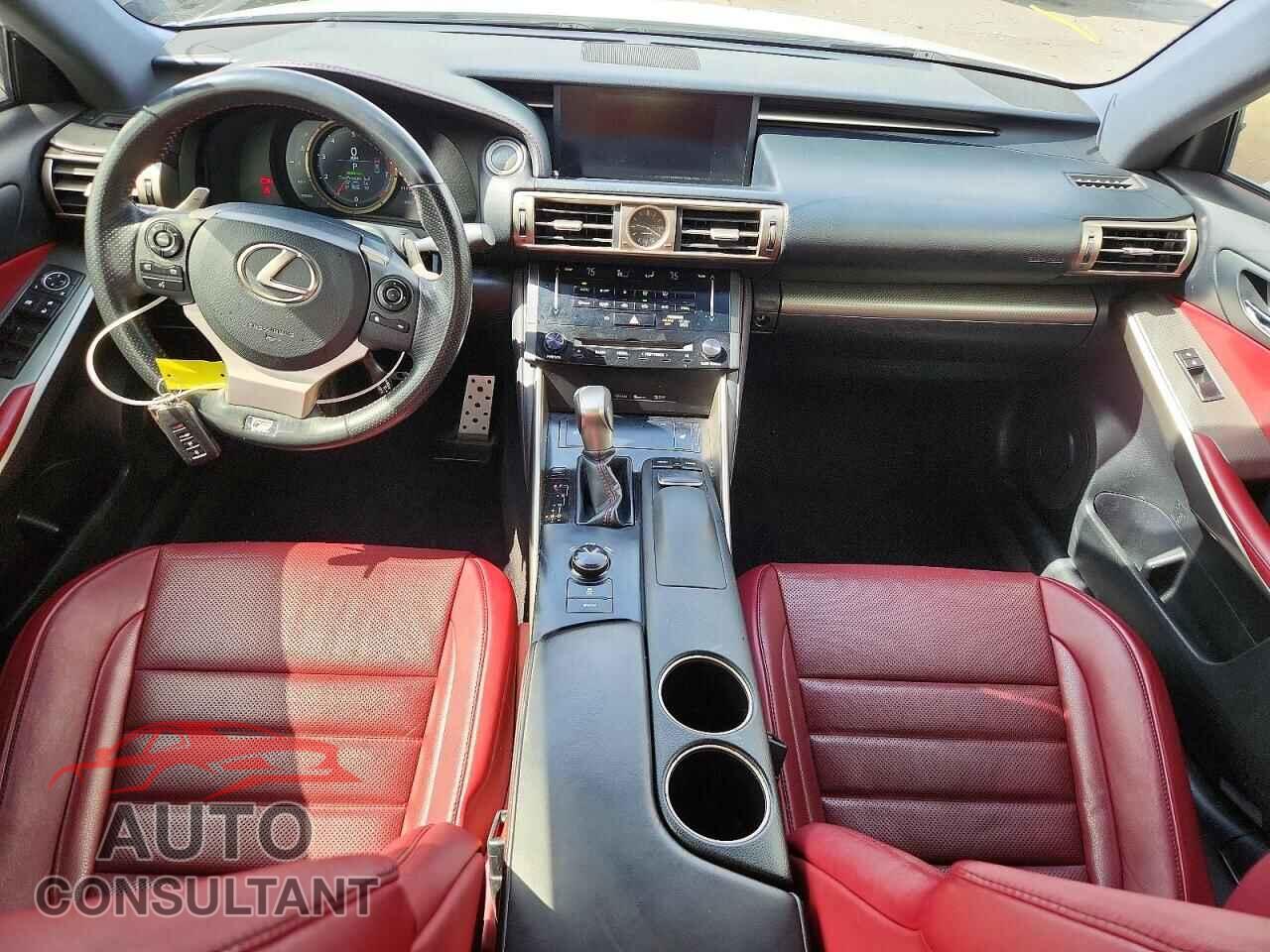 LEXUS IS 2014 - JTHBF1D29E5022547
