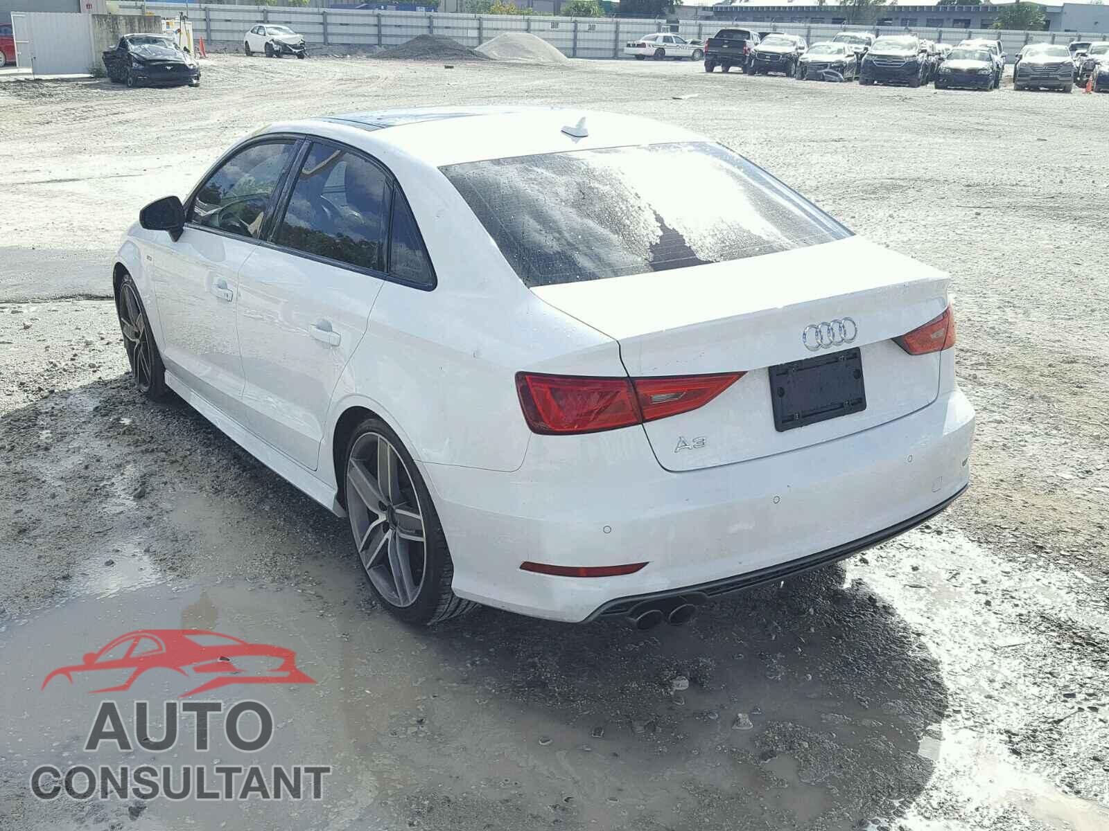 AUDI A3 2016 - WAUA7GFF5G1109365