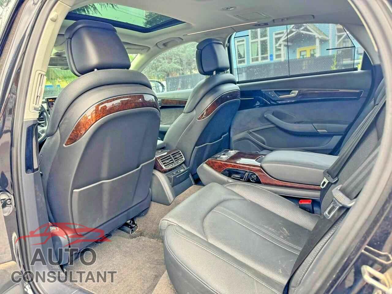 AUDI A8 2011 - WAURVAFD2BN024120
