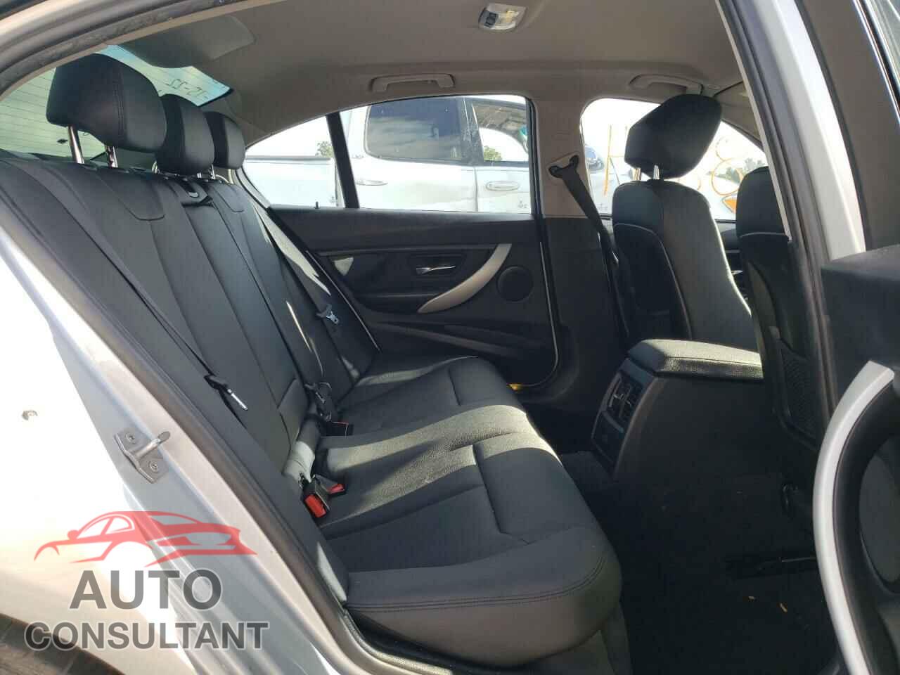BMW 3 SERIES 2013 - WBA3A5C55DF600074