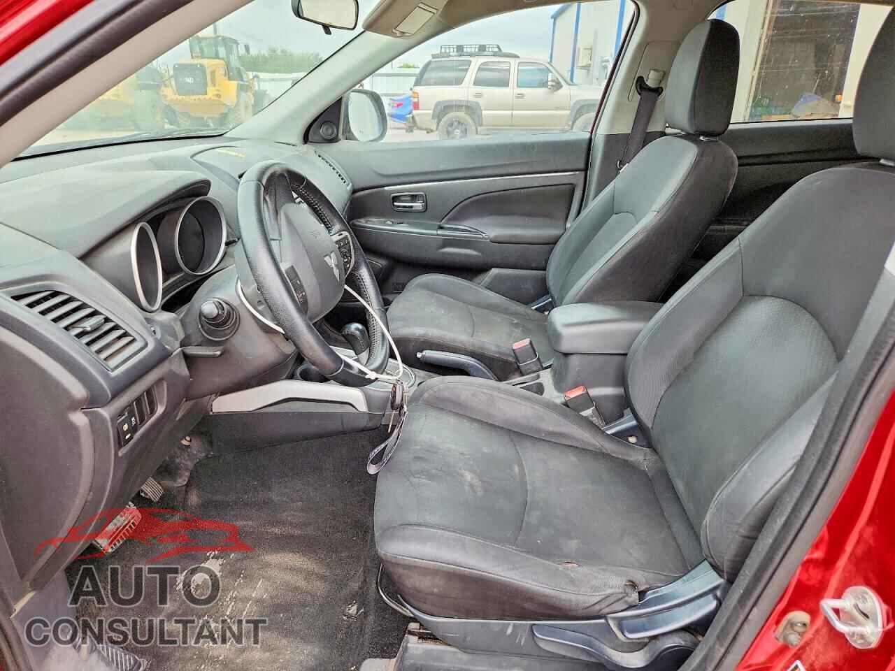 MITSUBISHI OUTLANDER 2014 - 4A4AP3AU5EE015258