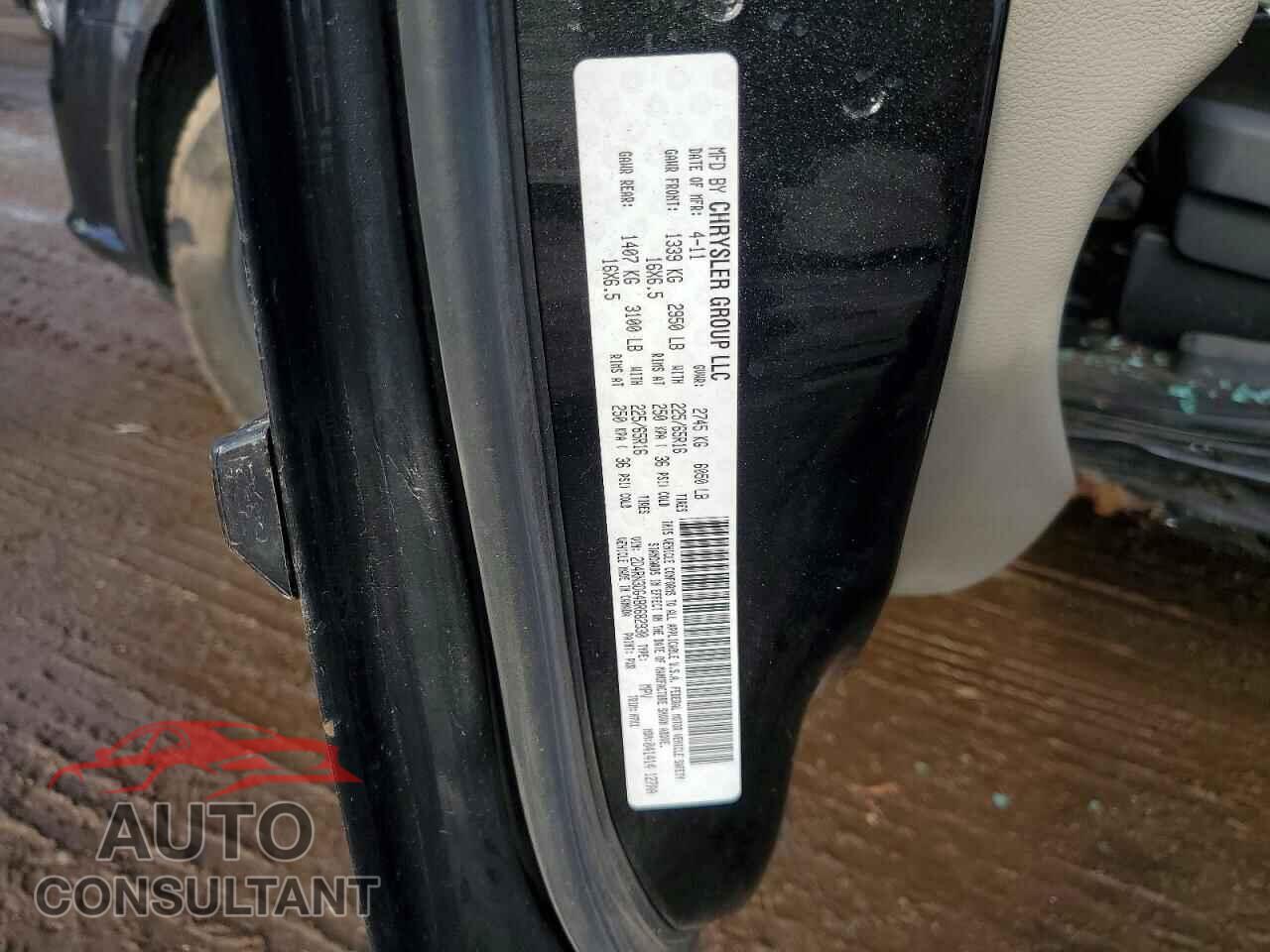 DODGE CARAVAN 2011 - 2D4RN3DG4BR682930