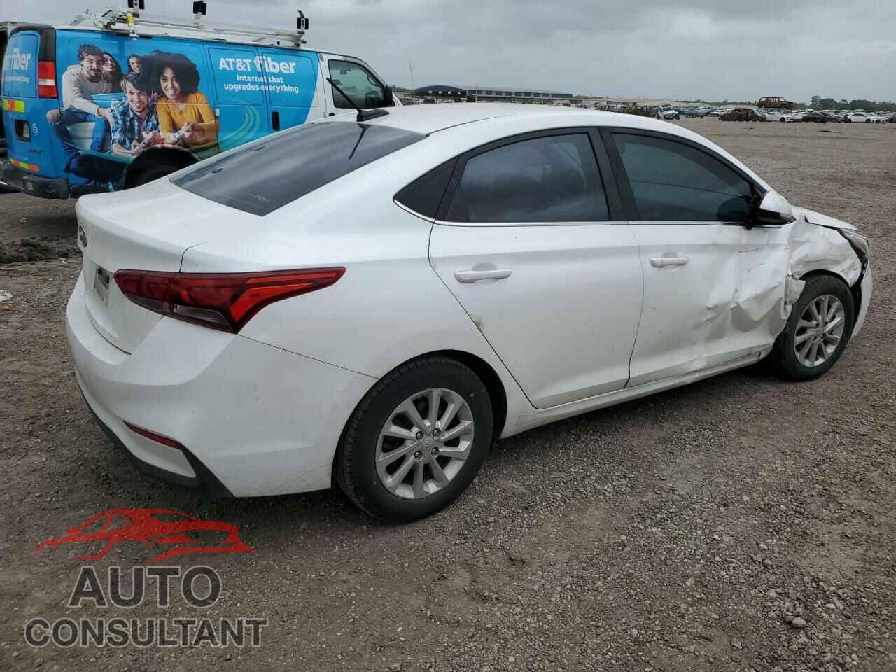 HYUNDAI ACCENT 2019 - 3KPC24A33KE069475