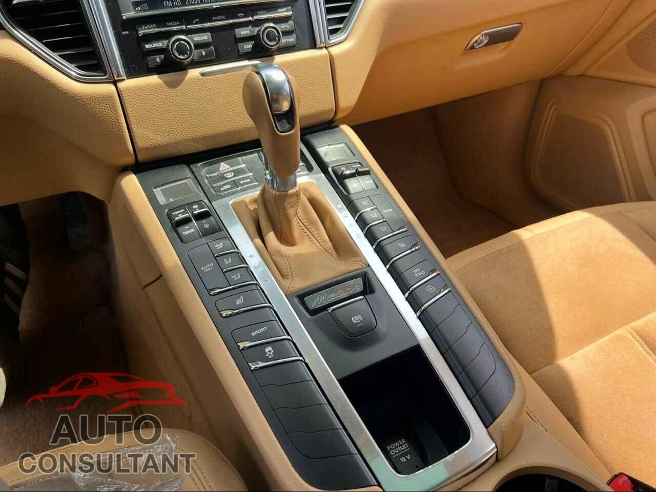 PORSCHE MACAN 2015 - WP1AB2A58FLB54790