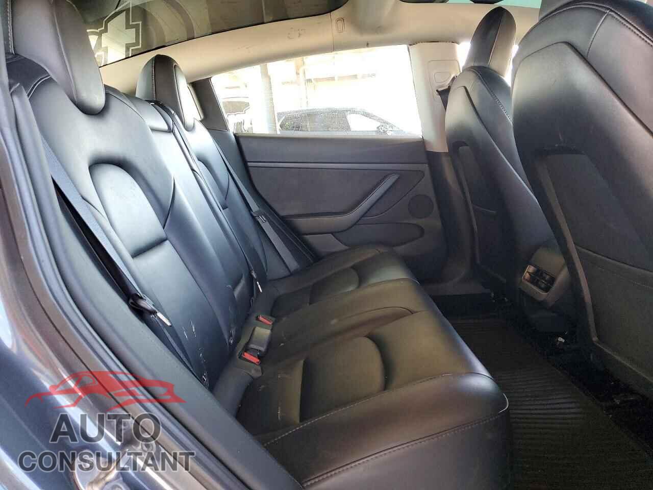 TESLA MODEL 3 2023 - 5YJ3E1EA8PF447337