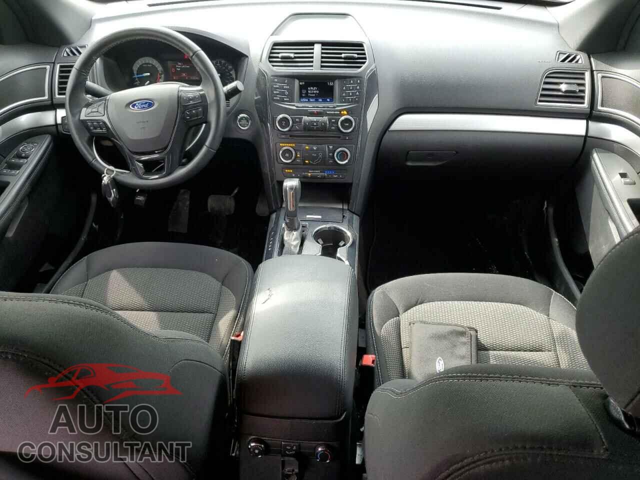 FORD EXPLORER 2017 - 1FM5K8D8XHGD63225
