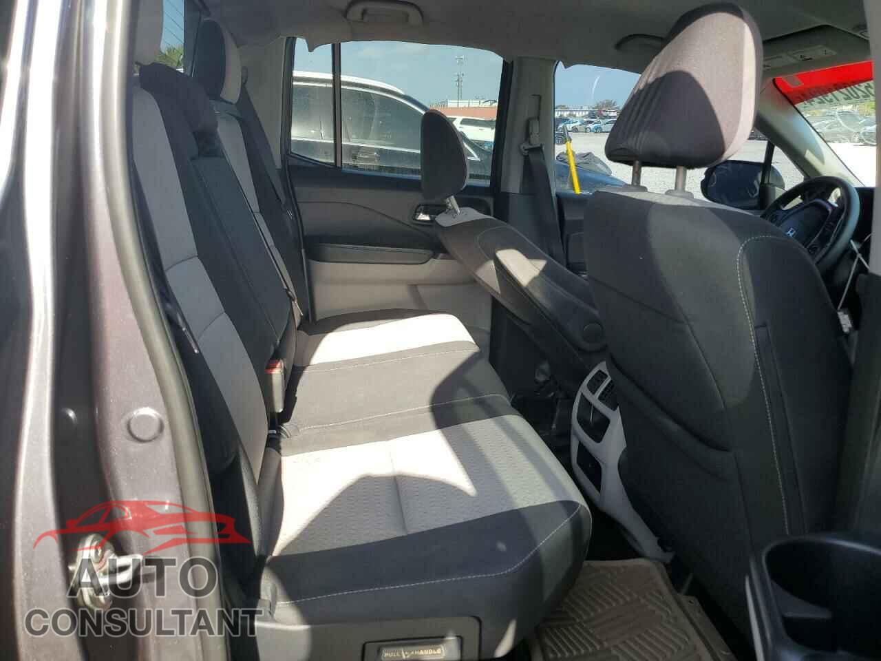 HONDA RIDGELINE 2017 - 5FPYK2F49HB010663