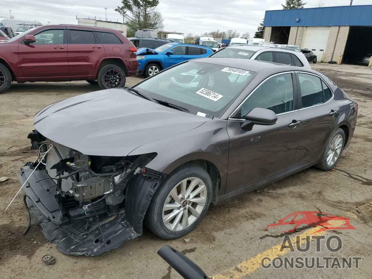 TOYOTA CAMRY 2021 - 4T1C11AK8MU466155