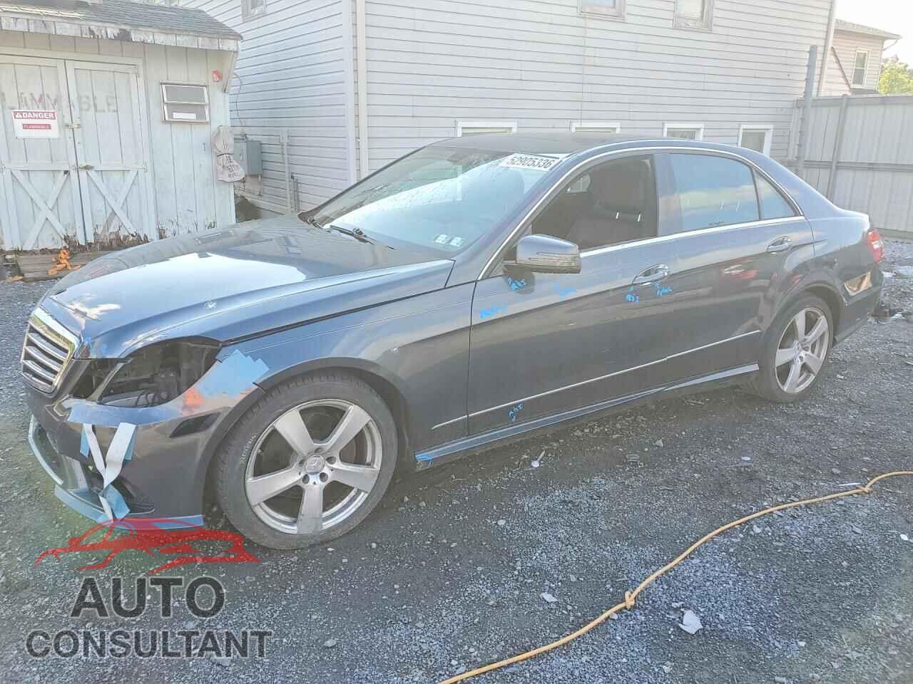 MERCEDES-BENZ E-CLASS 2011 - WDDHF8HB8BA305643