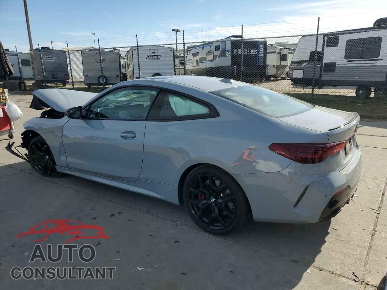 BMW M4 2025 - WBA73DA04SCS52666