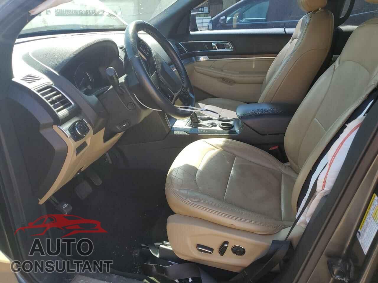FORD EXPLORER 2017 - 1FM5K7F8XHGD71994