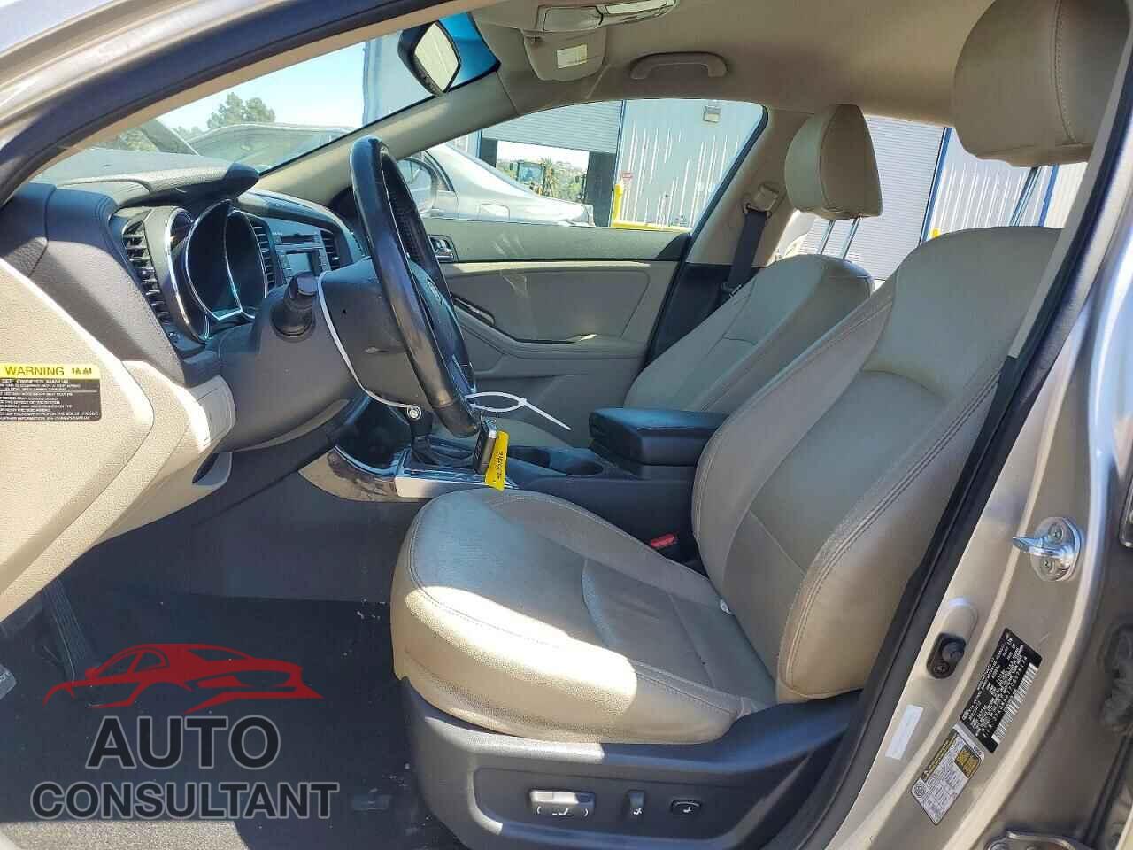 KIA OPTIMA 2012 - 5XXGN4A77CG076174