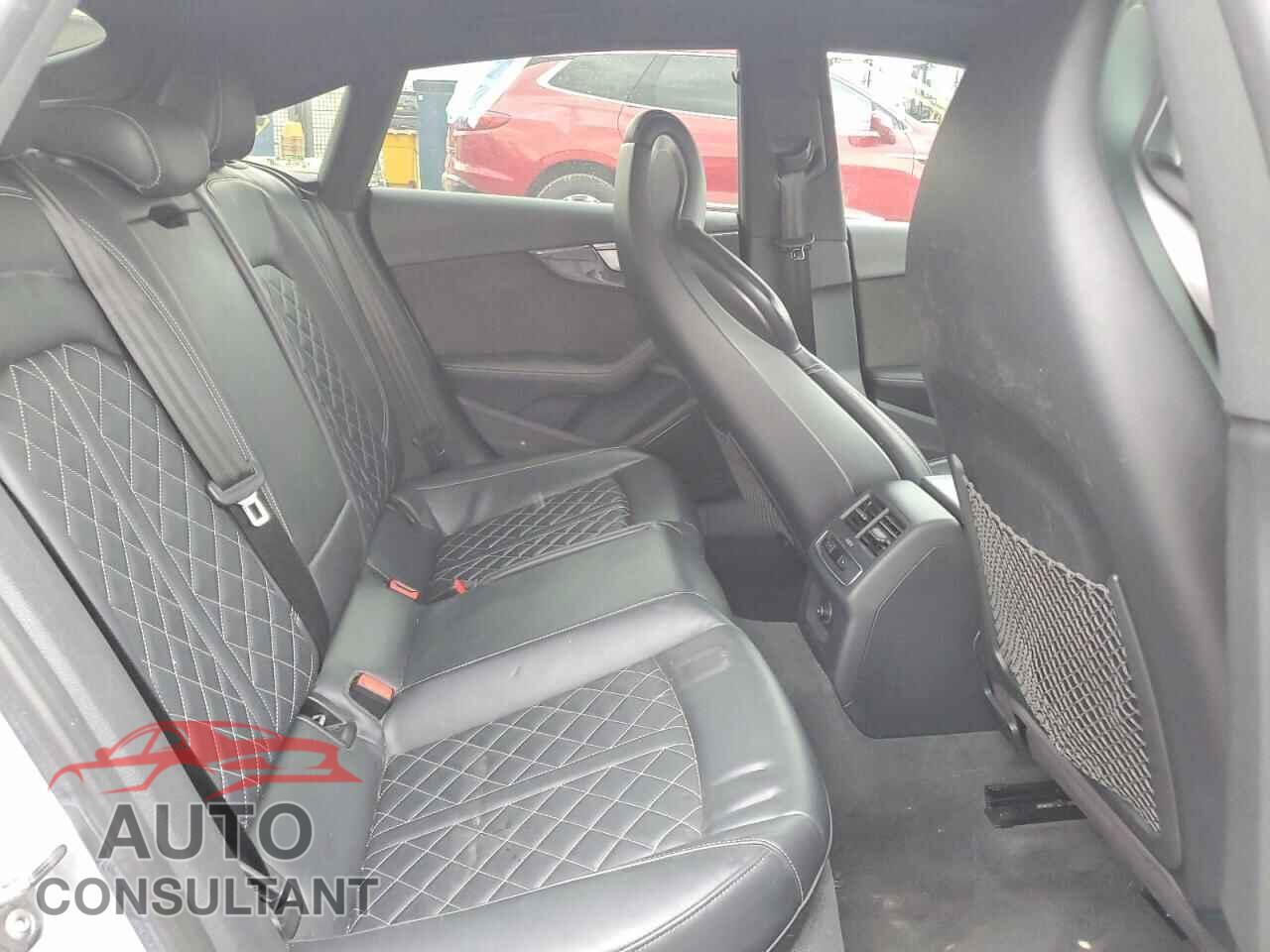 AUDI S5/RS5 2018 - WAUC4CF5XJA072189