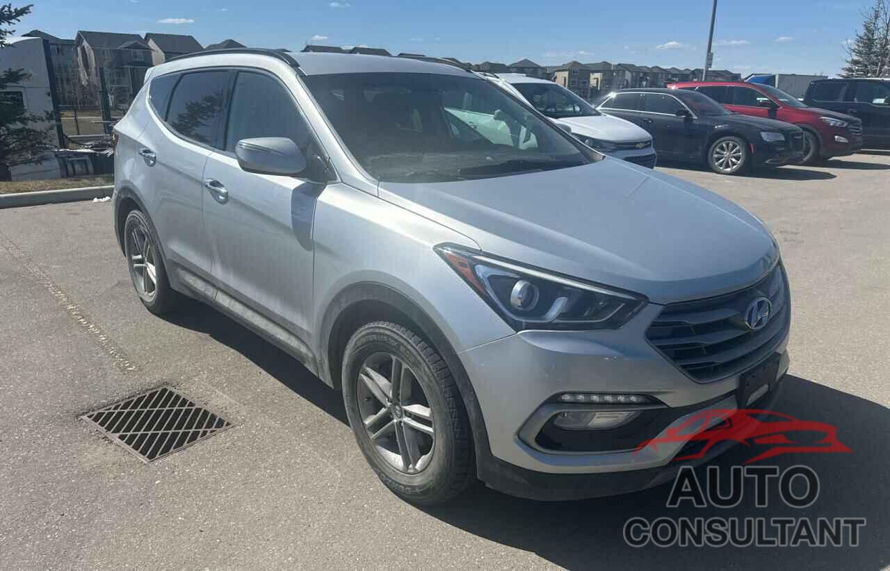 HYUNDAI SANTA FE 2018 - 5XYZU3LB1JG531097