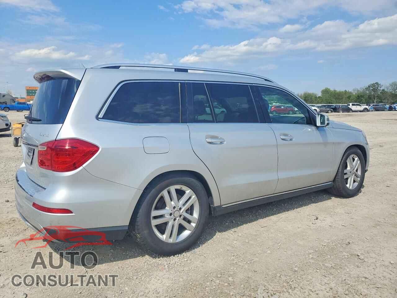 MERCEDES-BENZ GL-CLASS 2014 - 4JGDF7CE7EA430086