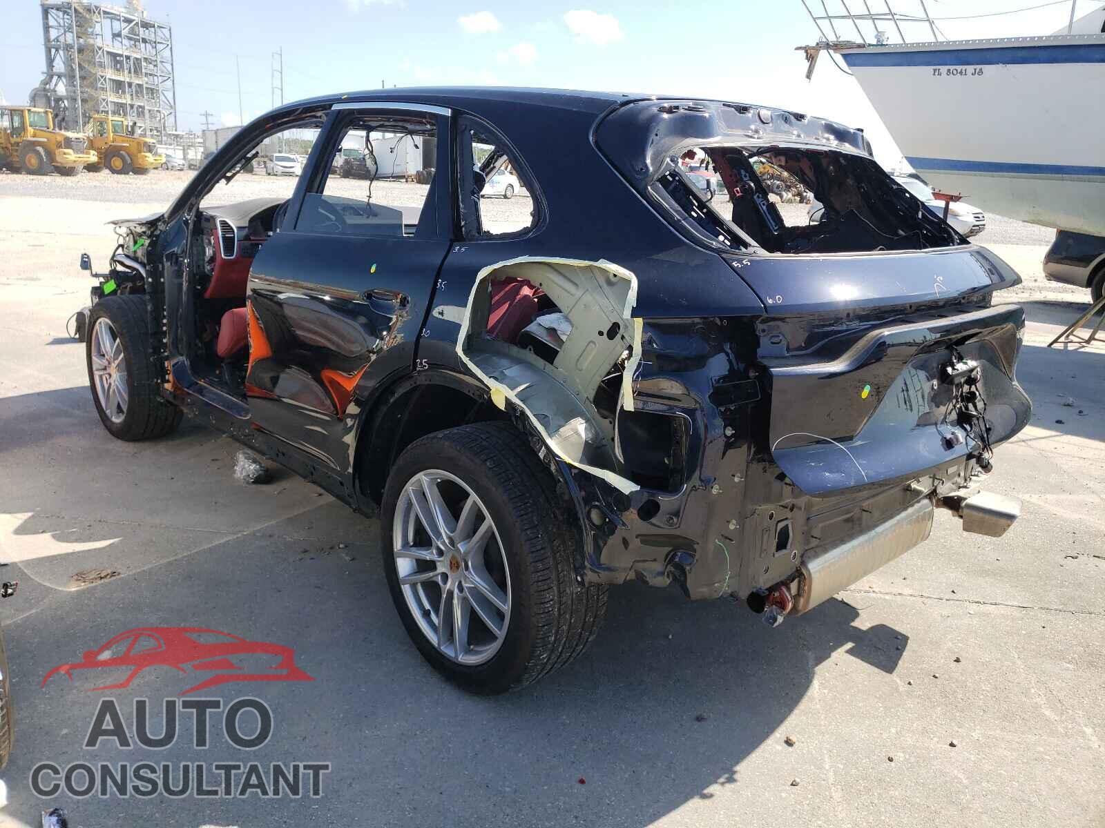 PORSCHE CAYENNE 2019 - WP1AA2AY8KDA08424